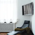 Historical Luxury Homes - Stadtvilla Mit Jacuzzi Und Garten 펜션