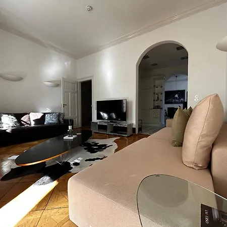 Historical Luxury Homes - Stadtvilla Mit Jacuzzi Und Garten Holiday home