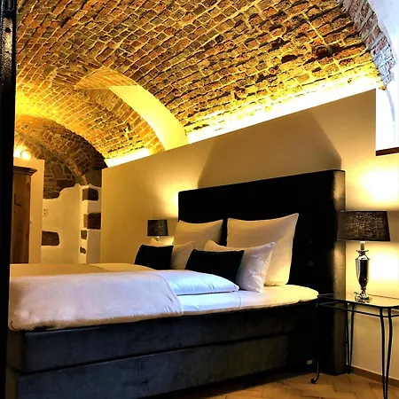 Holiday home Historical Luxury Homes - Stadtvilla Mit Jacuzzi Und Garten