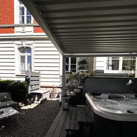 Historical Luxury Homes - Stadtvilla Mit Jacuzzi Und Garten Holiday home *