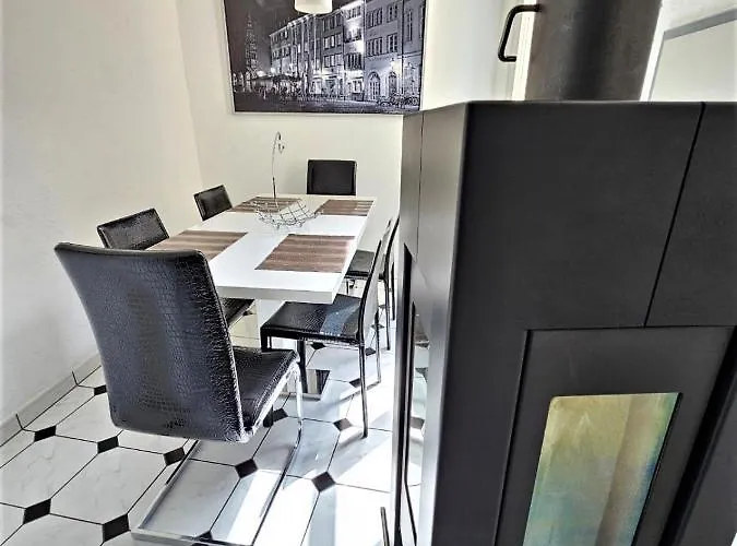 Historical Luxury Homes - Stadtvilla Mit Jacuzzi Und Garten * فرايبورغ