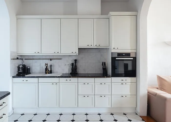 Historical Luxury Homes - Stadtvilla Mit Jacuzzi Und Garten فرايبورغ